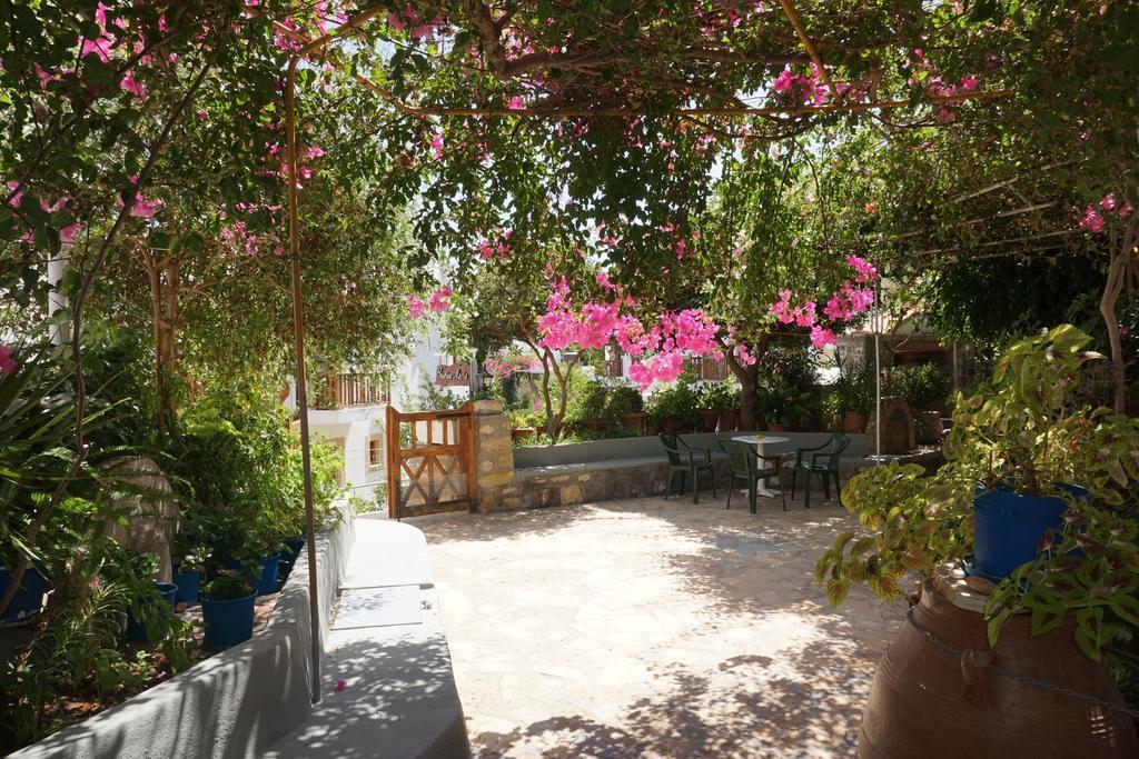 Patmos Maria Studios Скала Екстер'єр фото